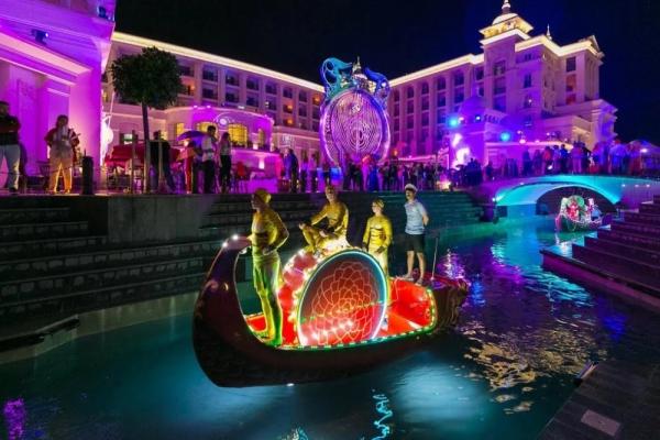 Кошмар! Туристка из Питера отдала миллион за унизительный отдых в Турции