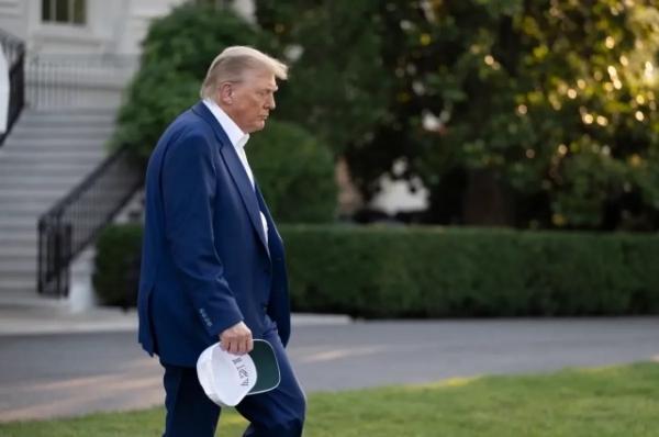 Трамп заявил, что поддержал бы лишение ABC и NBC лицензий на вещание