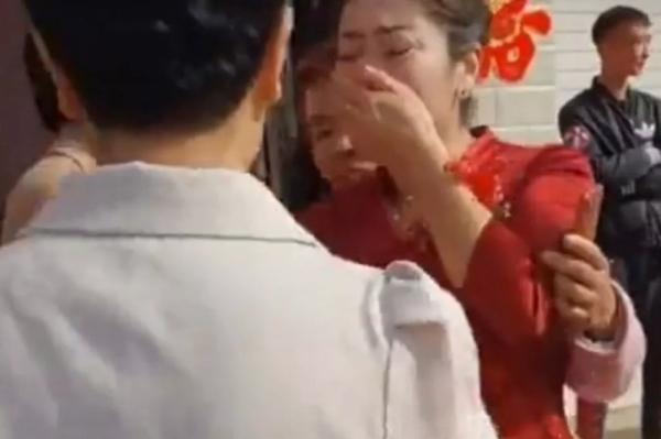 Свадьба и кровные узы. Мать жениха узнала в невесте свою потерянную дочь