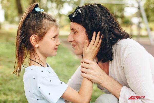 В свете чудесной Зари. Чтобы жить, девочке нужна терапия за 345 тыс. рублей