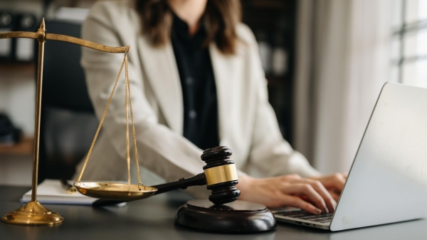 Аналитик Широв: переход на четырехдневную рабочую неделю теоретически возможен