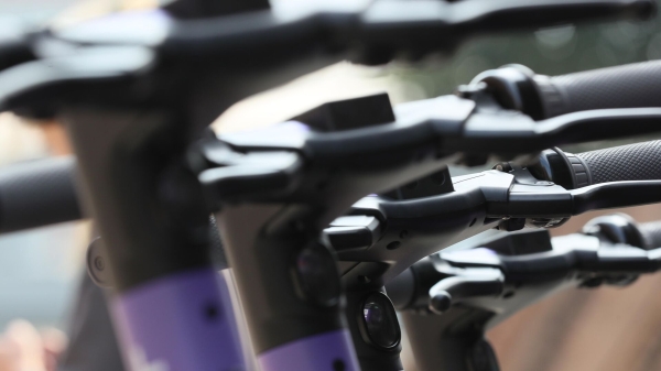 Юрист Безмаленко: за пьяную езду на мощном электросамокате могут лишить прав