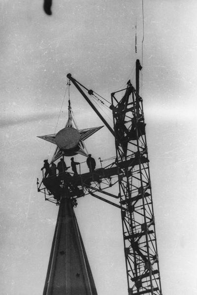 Звёздный час и век. Что символизируют &laquo;пентаграммы&raquo; на башнях Кремля?