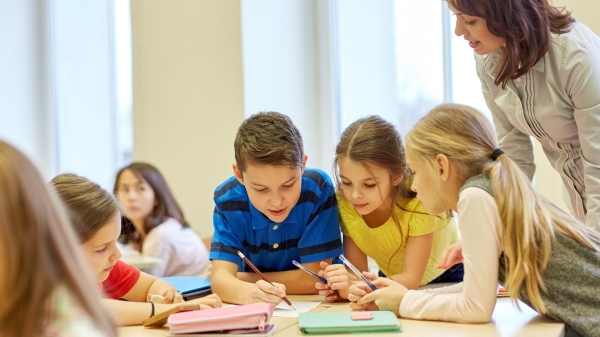 ЛДПР предложила сделать горячее питание в школах бесплатным для всех обучающихся