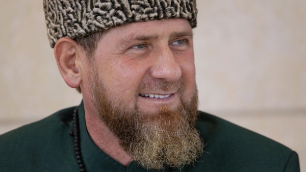 Кадыров рассказал, что Путин поздравил его с 49-м днем рождения Кадыров рассказал, что Путин поздравил его с 49-м днем рождения