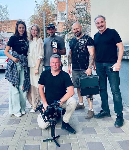 Ростов и Новороссия стали площадкой для патриотичного хита Ростов и Новороссия стали площадкой для патриотичного хита