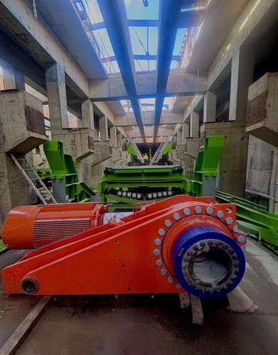 Станция разгрузки вагонов терминала Port Favor готова на 61%