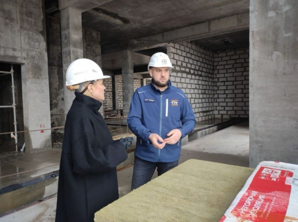 Театр начинается с задержки: построенное по поручению Президента страны здание Балтийской школы искусств остаётся пустым из-за бюрократических споров Театр начинается с задержки: построенное по поручению Президента страны здание Балтийской школы искусств остаётся пустым из-за бюрократических споров