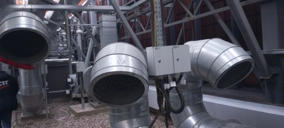 Театр начинается с задержки: построенное по поручению Президента страны здание Балтийской школы искусств остаётся пустым из-за бюрократических споров Театр начинается с задержки: построенное по поручению Президента страны здание Балтийской школы искусств остаётся пустым из-за бюрократических споров