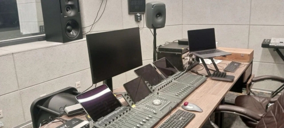 Театр начинается с задержки: построенное по поручению Президента страны здание Балтийской школы искусств остаётся пустым из-за бюрократических споров Театр начинается с задержки: построенное по поручению Президента страны здание Балтийской школы искусств остаётся пустым из-за бюрократических споров